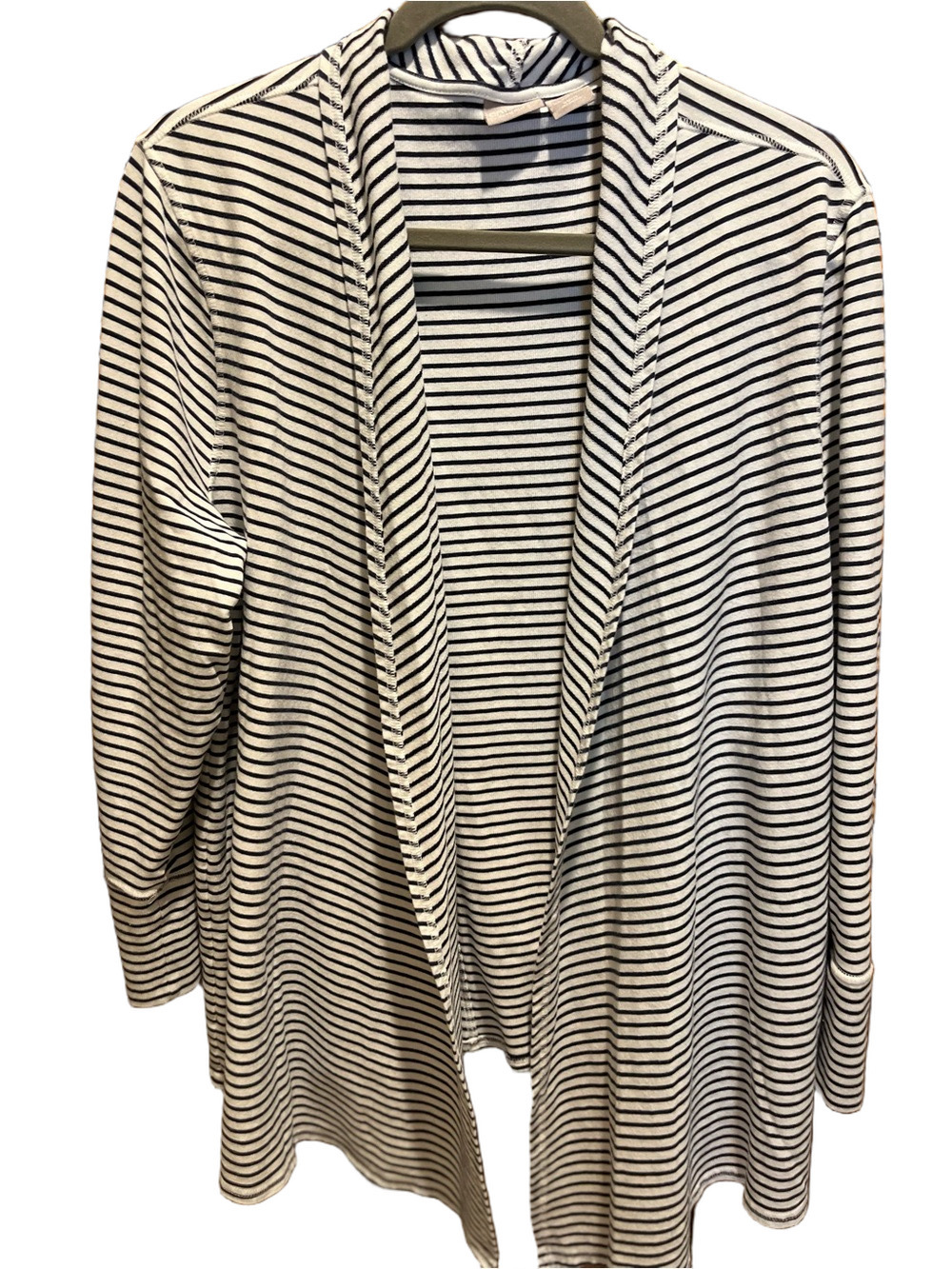 29. WOMENS CHICO’S ZENERGY 4/XXL DETAIL TOP